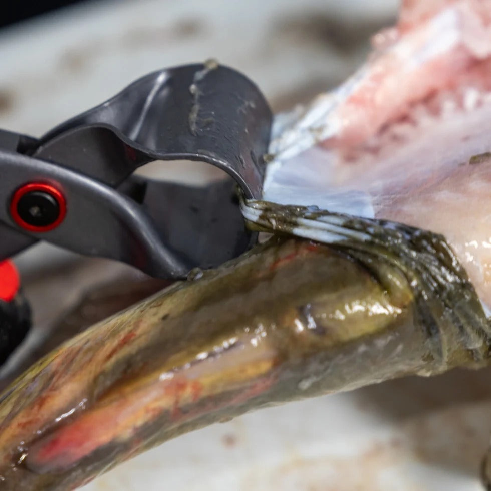 Skinning Pliers